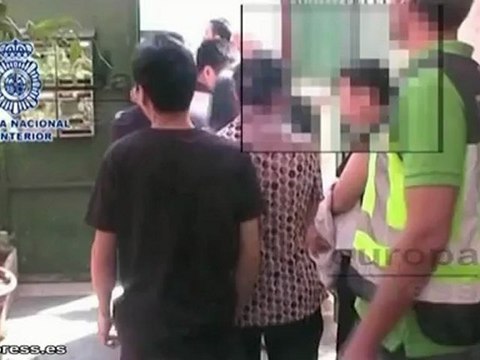 Desmantelados tres talleres textiles clandestinos