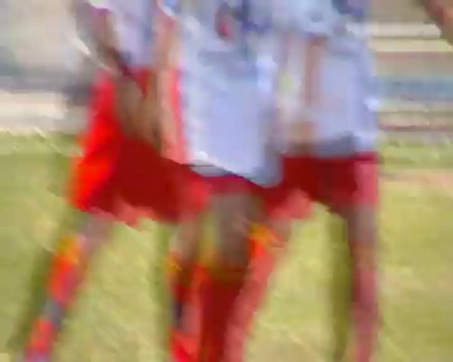 ETOILE CLARET MONTETY U11 - Tournoi Antibes La Fontonne 2012 - Match vs  SC Pulnay (2-1) but de Adrien