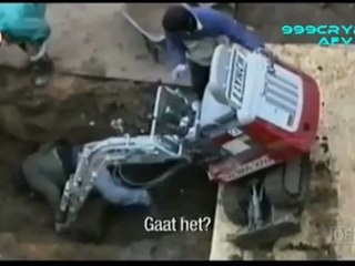 Razi cu lacrimi timp de 9 minute