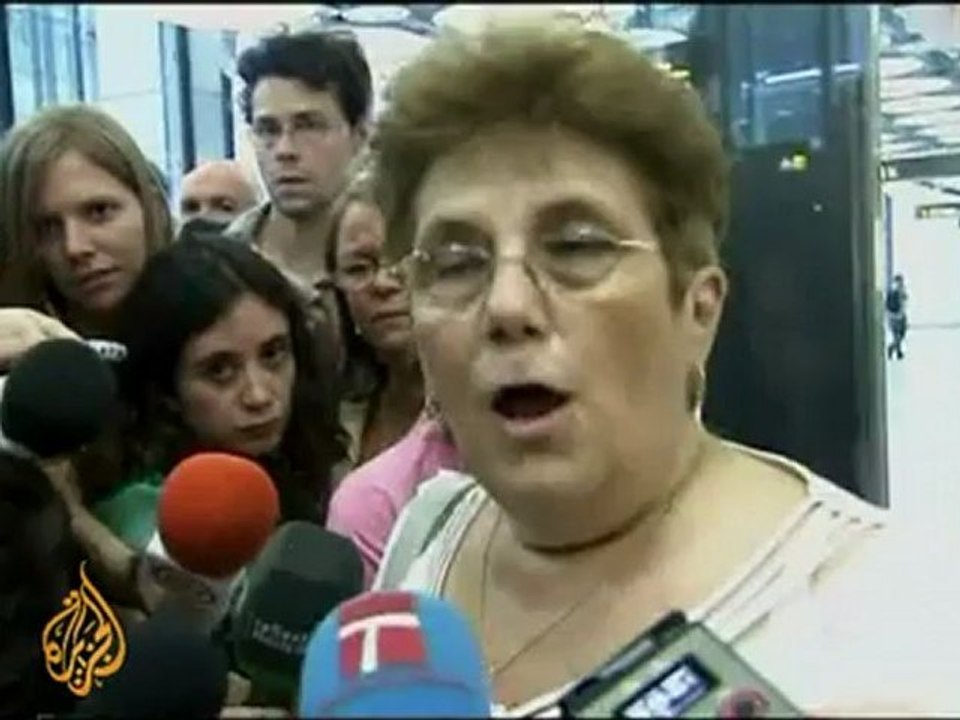 Cuba dissidents 'to continue fight' in exile