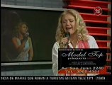 Silvana Di Lorenzo cantó en vivo en el Diario del Domingo ▬ Luis Bremer