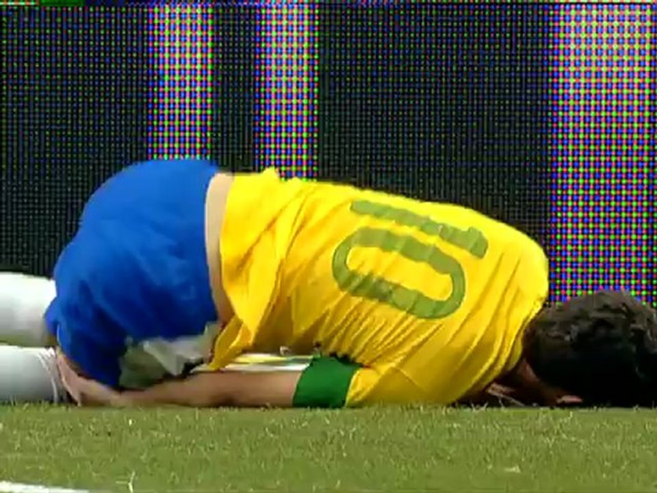 Brasil é derrotado pelo México em jogo repleto de erros - Piores Momentos - 03/06/2012