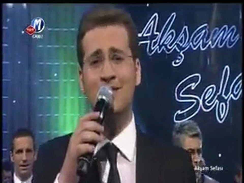 İhsan Güvenç -- Neyleyim neyleyim ben böyle yari