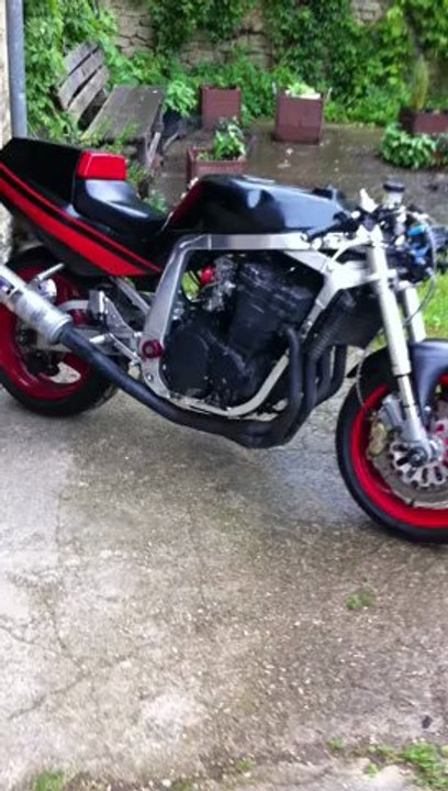 1100 GSXR ligne Yoshimura et rampe FCR41