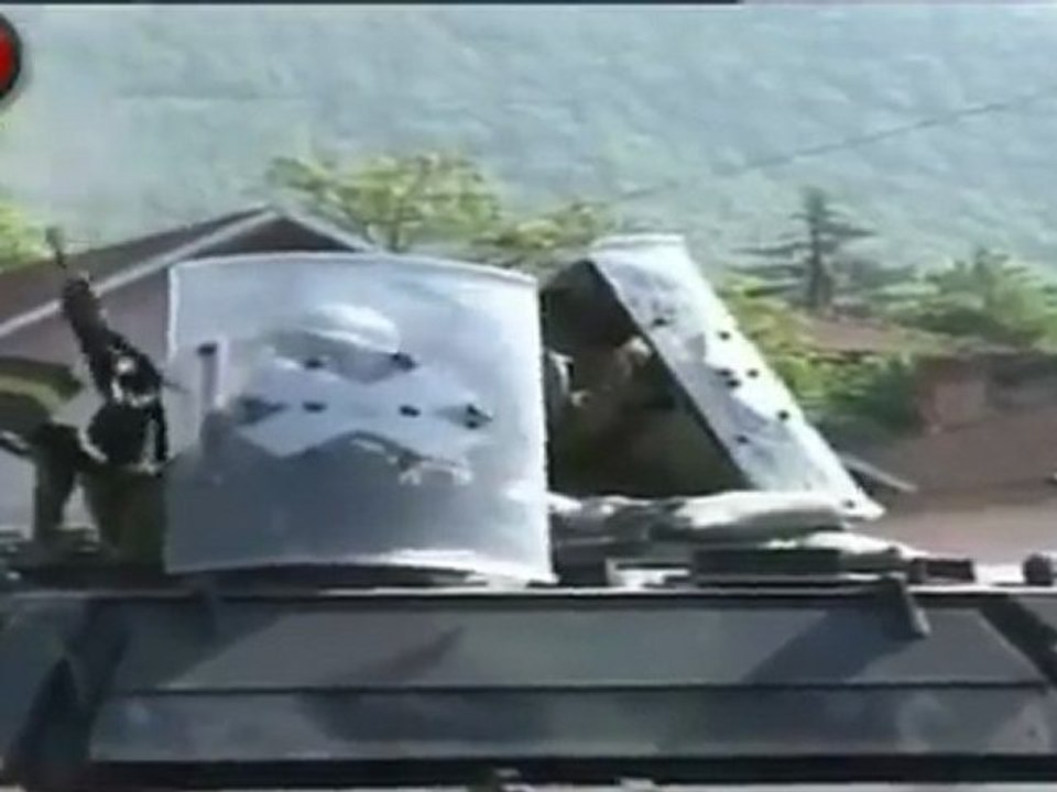 Serbs terrorist attack NATO convoys in Kosovo live war 01/06/2012
