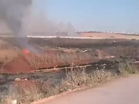 Syria فري برس حلب عندان حرق المحاصيل الزراعية انتقامامن الاهالي 10 6 2012 Aleppo