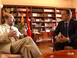 El Mundo echa abajo la versión de El País