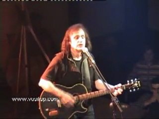 113  Εφηβα γεράκια (μόνο πιάνο κιθάρα) Β.Παπακωνσταντίνου