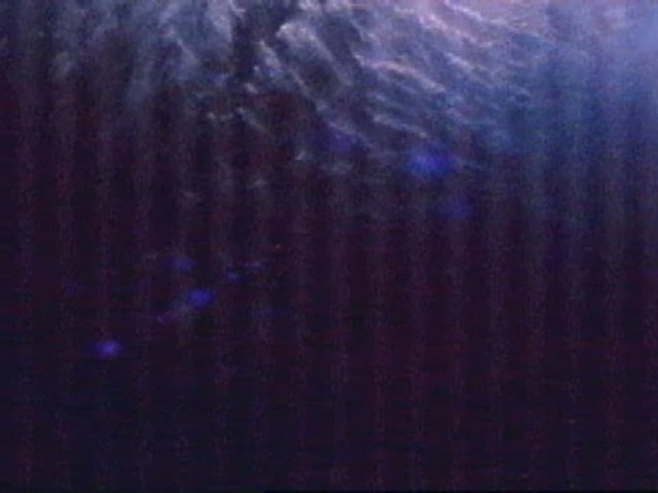 Lumières fix au dessu de la terre040620121620