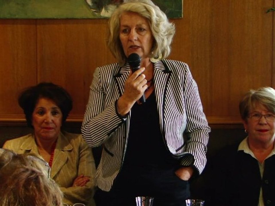 Café Débat : Les projets de la majorité présidentielle sur l'égalité Femmes-Hommes