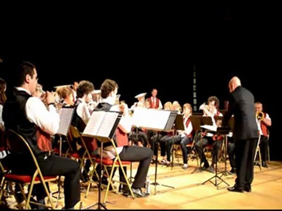 Brass Band Sagona fête le printemps à Gray