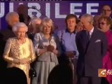 Kylie Minogue and Royal Family at Diamond Jubilee Concert - Final ceremony 04:06.2012