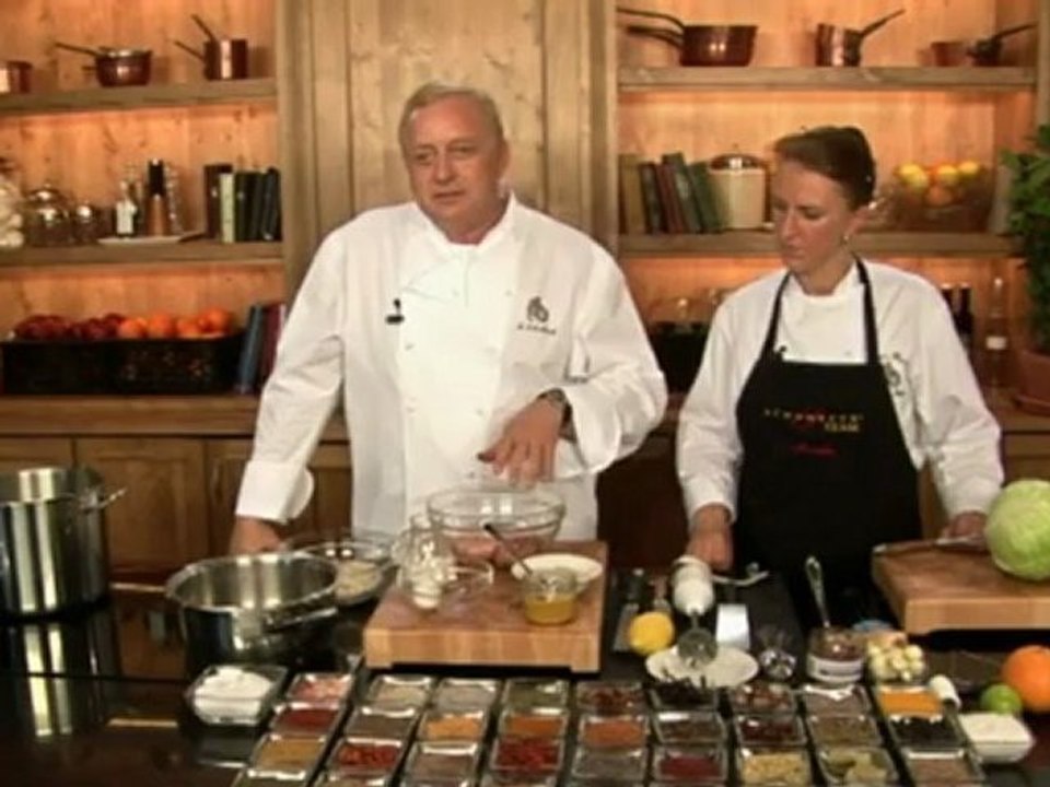 Alfons Schuhbeck kocht Krautwickerl mit Tomatensauce auf www.321kochen.tv