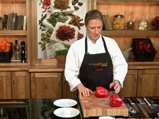 Lernen Sie richtig Paprika zu putzen, schälen & häuten auf www.321kochen.tv