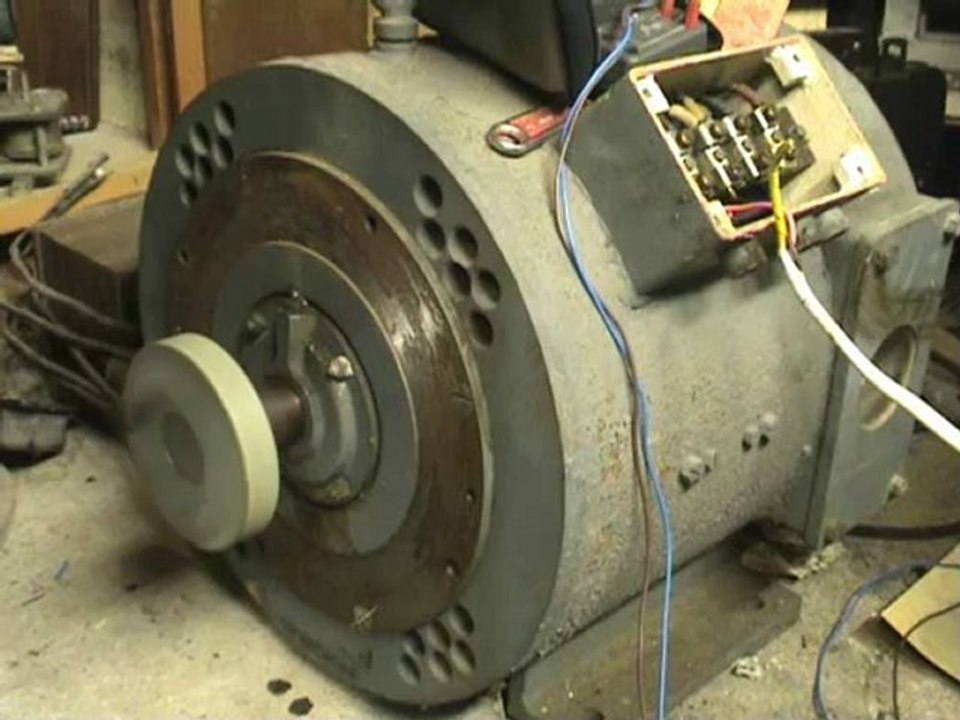 Junk in my workshop and big DC motor testrun