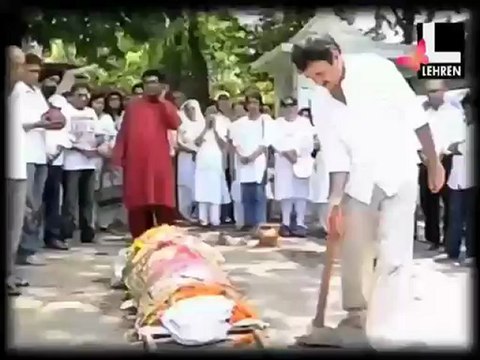 Raju Hiranis Father Passes Away