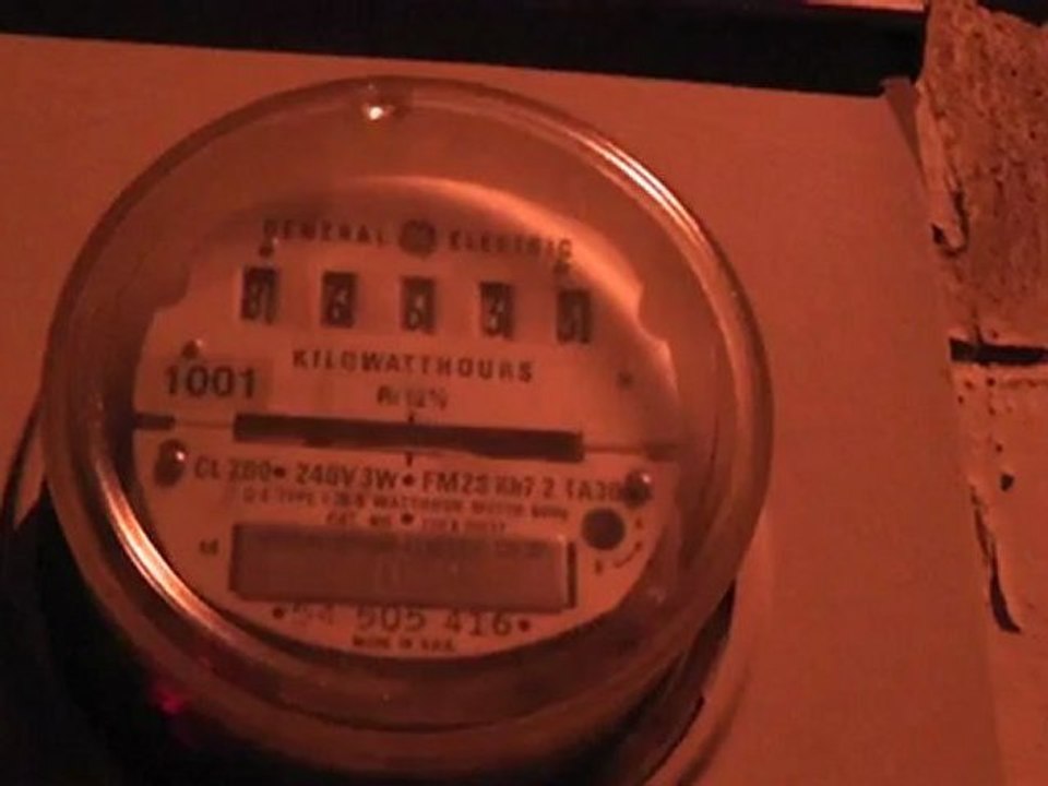 Isabel -- General Electric kWh meter