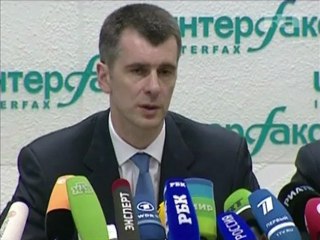 Russian tycoon forms opposition party