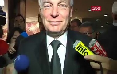 Cannabis : Duflot défend la dépénalisation, Ayrault recadre