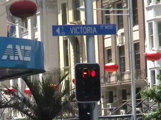 Traffic light counter pedestrians