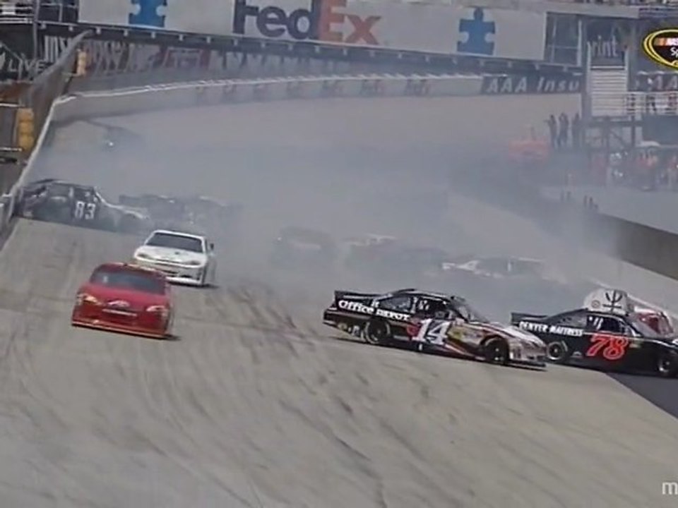 NASCAR Sprint cup Dover 2012 Big one