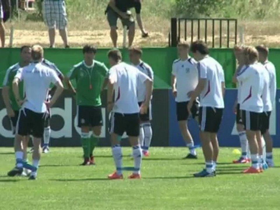 Auftaktsieg zu Kloses Geburtstag