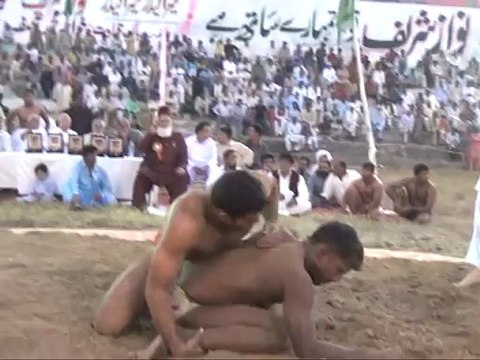Pakistan Sialkot dangal 2012 chief guest khawaja asif and Mr Haider Pahalwan, Pure pakistani and Desi Sport