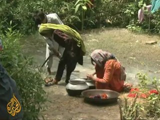 Pakistan floods damage schools