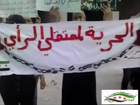 Syria فري برس حماه المحتلة مدينة سلمية اعتصام نسائي مسائي استنكاراً لجرائم بشار والمطالبة بالمعتقلين 5 6 2012 Hama