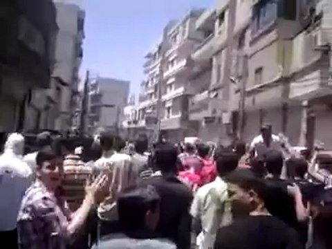 Syria فري برس ريف دمشق الرد الأولي لثوار داريا على خطاب المجرم بشار 3 6 2012 ج3 Damascus