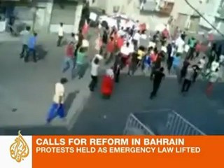 Bahrain lifts martial law