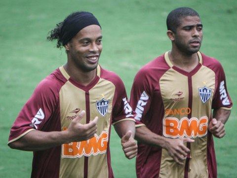 Ronaldinho régale déjà l'Atlético-MG !
