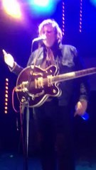 Le grand Rover souhaite bon anniversaire à Rue89