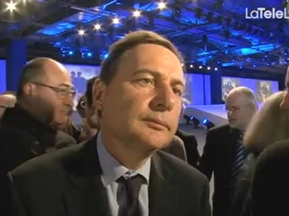 POUR ÉRIC BESSON "HOLLANDE EST UN MEILLEUR CANDIDAT QUE ROYAL»