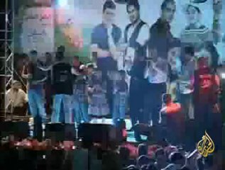 فرقة طيور الجنة تشارك في كسر حصار غزة