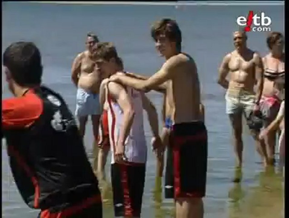 Jugadores del Athletic, entrenan en Isla Canela