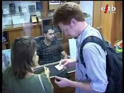 Fermin Muguruza presenta su documental en Palestina