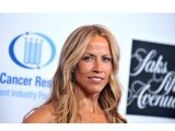 Singer Sheryl Crow Diagnosed With Brain Tumor - Hollywood News