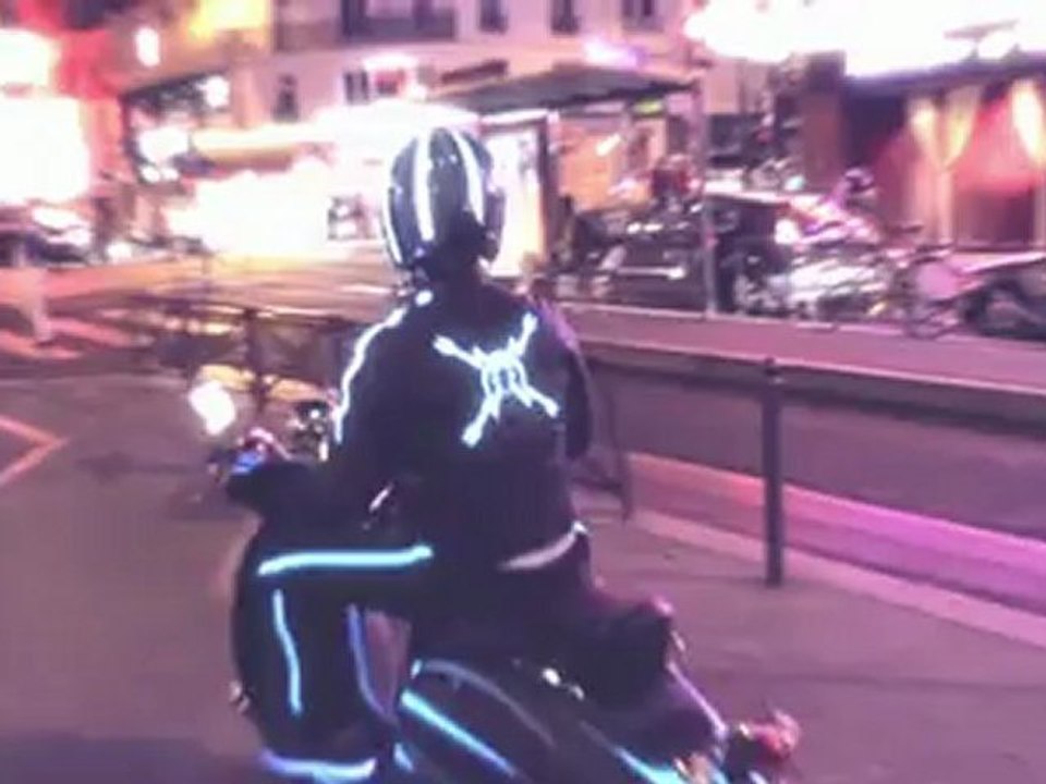 Teaser Blue Rider pour Parizone@Dream