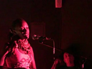 Coupe du Monde Slam 2012 - Gabon - Ariele Mboughou