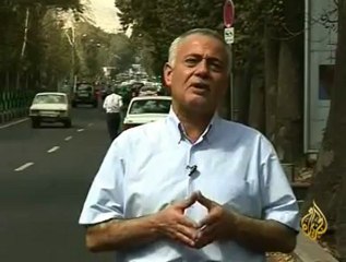 الإعلان عن أول طائرة إيرانية قاذفة