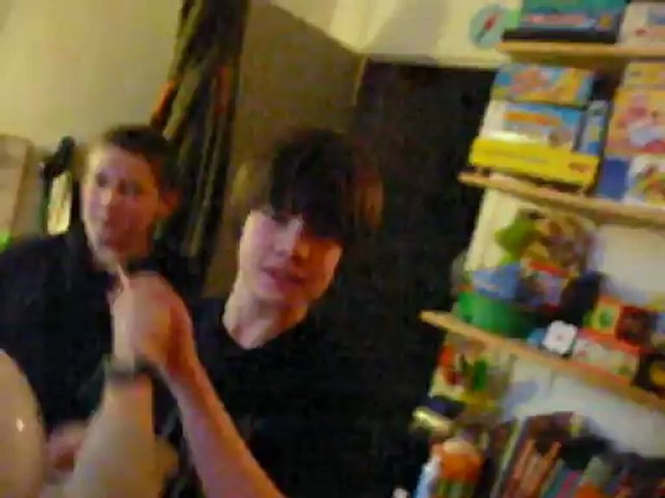 Le Général Midi : Voisinage