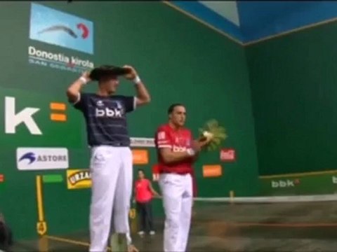 ¡Gonzalez Txapeldun! Pelota. Final. Cuatro y medio