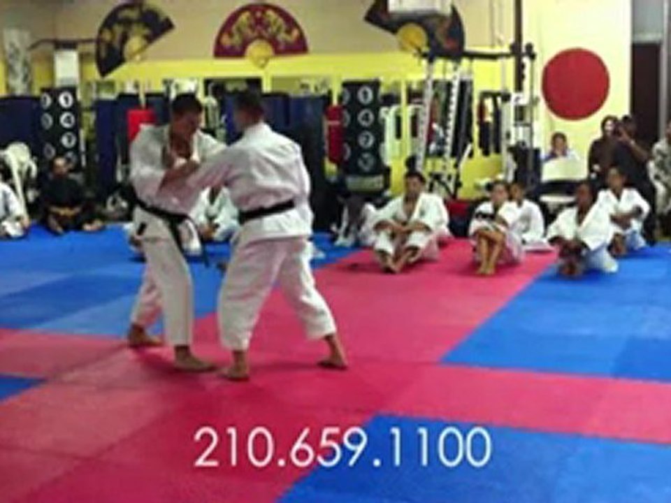 Collar grab hand final