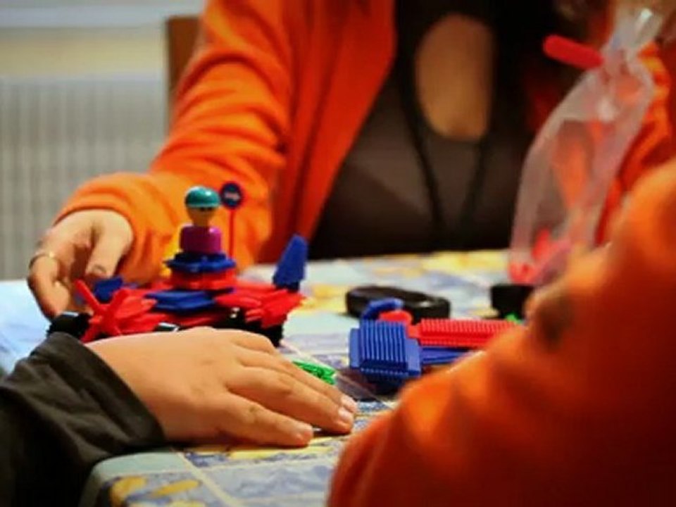 UNIS-CITE - FAMILLE EN HARMONIE