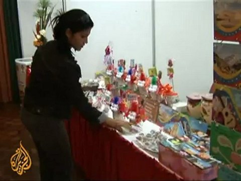 Chavez wins Venezuelan women's hearts