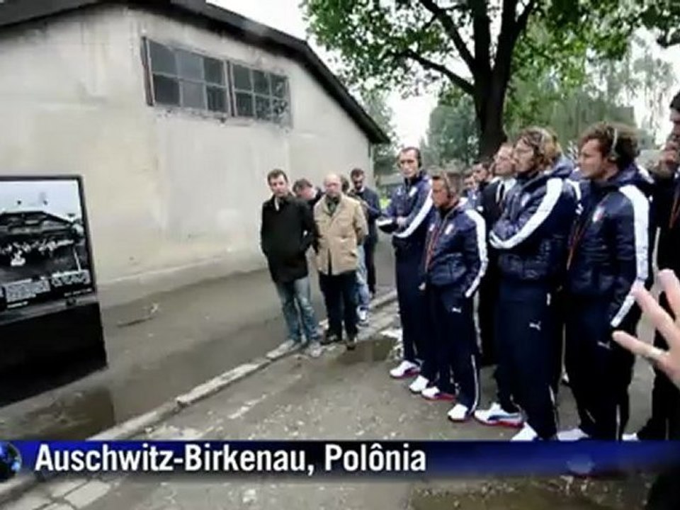 Azzurra visita Auschwitz