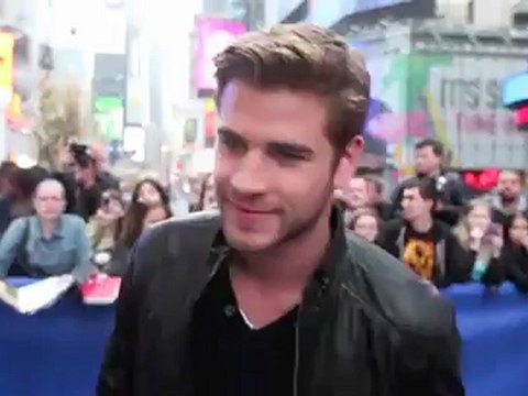 Miley Cyrus Engaged to Liam Hemsworth