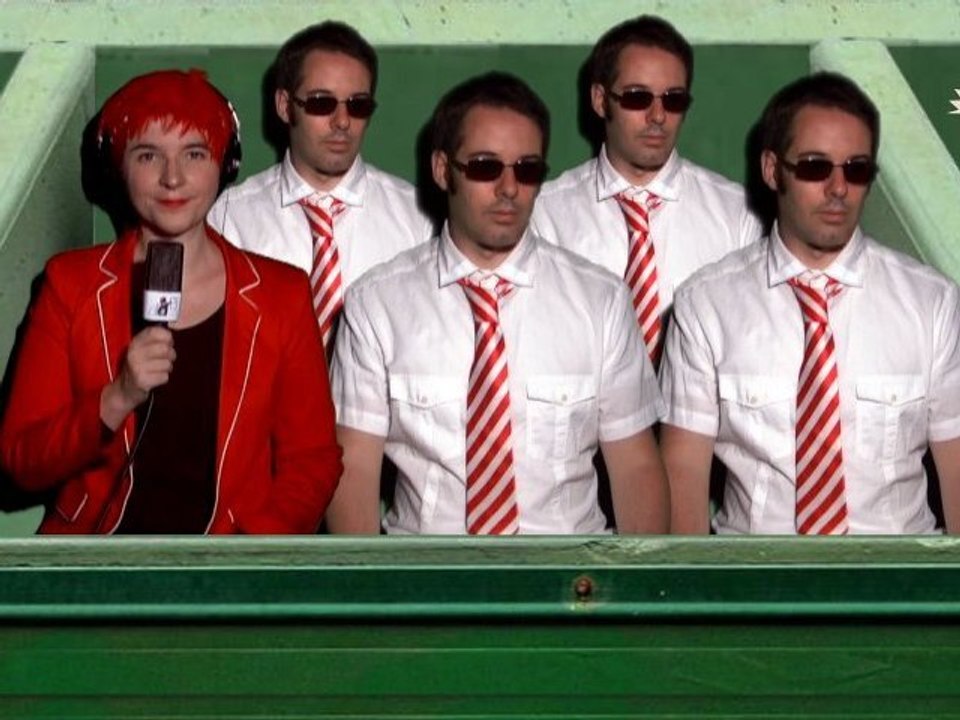 Les gradins de la démocratie - par la Parisienne Libérée