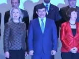Clinton vows to fight US enemies